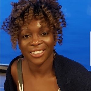 Meet your Posher, Candacy